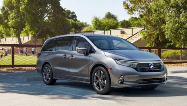 What are the safety features of the 2023 Honda Odyssey?
