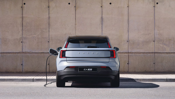 Volvo Takes Major Leap: 12,000 Tesla Superchargers Now Accessible to Electric Volvo Drivers in North America
