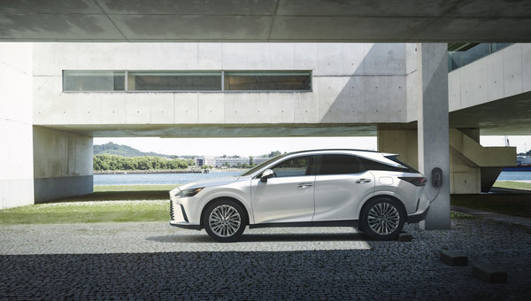 Experience the Lexus Difference: Unraveling the Benefits of Servicing at a Lexus Dealership