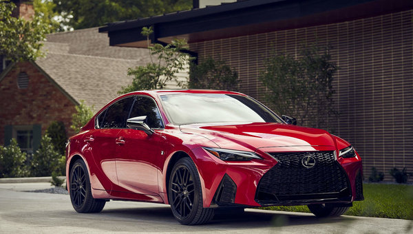 3 Essential Insights into the 2023 Lexus IS