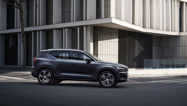 Quick Review of the Volvo XC40's Winter Features