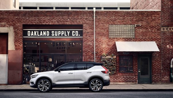 What Makes the 2024 Volvo XC40 a Great Entry-Level Luxury SUV?