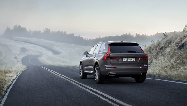 2021 Volvo XC60 vs. 2021 Audi Q5: Experience More Choices, Safety, and Excellence