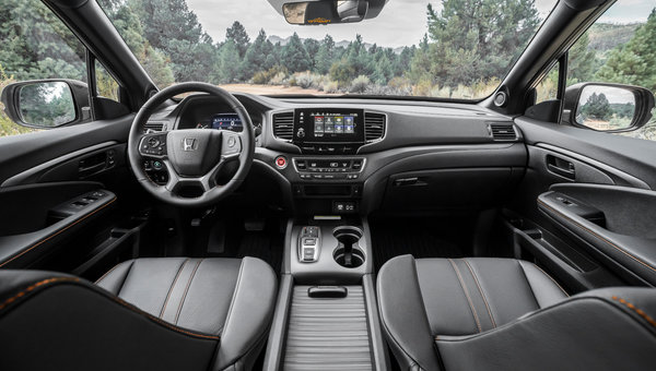 From Wireless Charging to Advanced Navigation: The Technologies of the 2025 Honda Passport