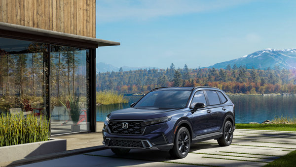 Banquette rabattue : combien d’équipement de hockey et de ski entre dans un Honda CR-V 2026 ?