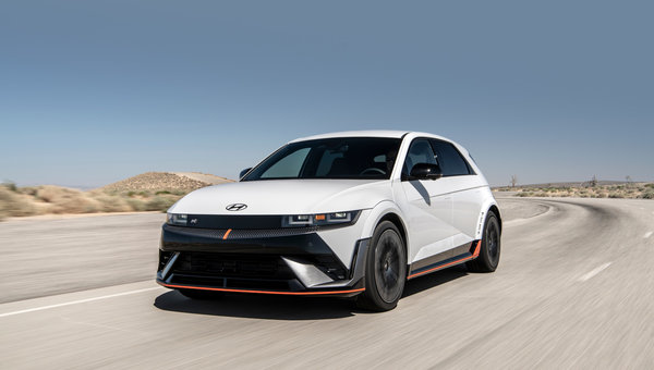 10 Caractéristiques qui font de la Hyundai Ioniq 5 N 2024 le nouveau véhicule électrique de performance le plus désirable sur le marché