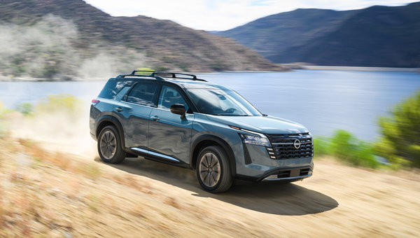 7 Ways the 2026 Nissan Pathfinder Elevates Your Fernie Ski Adventure