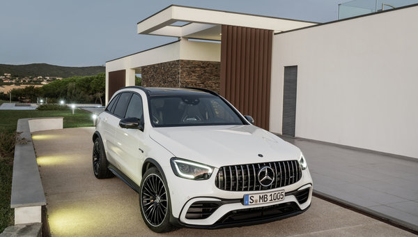 Three Reasons to Consider Buying a 2022 Mercedes-Benz GLC