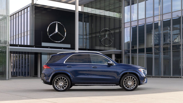 2024 Mercedes-Benz GLE 450e 4MATIC PHEV: Revolutionizing Luxury with Efficiency