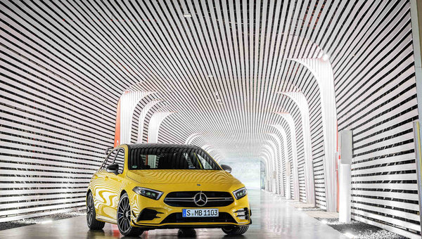 2021 Mercedes-AMG A 35: the secret is... everywhere