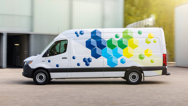 Le Mercedes-Benz eSprinter 2024 révolutionne le monde du transport