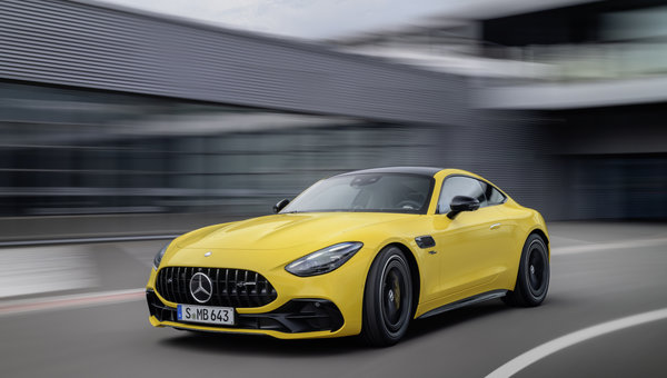 Présentation du tout nouveau coupé Mercedes-AMG GT 43