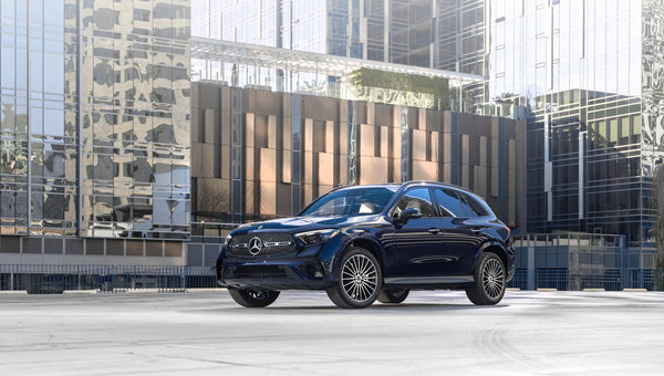 Qui a besoin d'un VUS plus grand ? Découvrez le Mercedes-Benz GLC 2024, spacieux et polyvalent