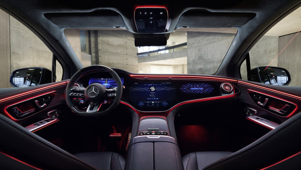 Dévoilez les pouvoirs secrets de votre système Mercedes-Benz MBUX