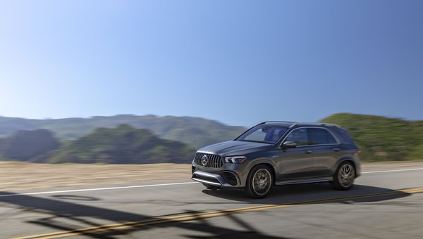 Mercedes-Benz GLE 2022 vs BMW X5 2022 : plus complet