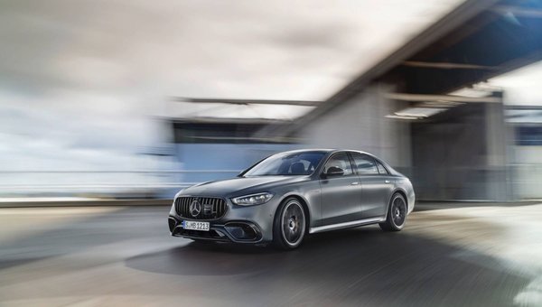 Dites bonjour à la toute nouvelle Mercedes-AMG S 63 E PERFORMANCE