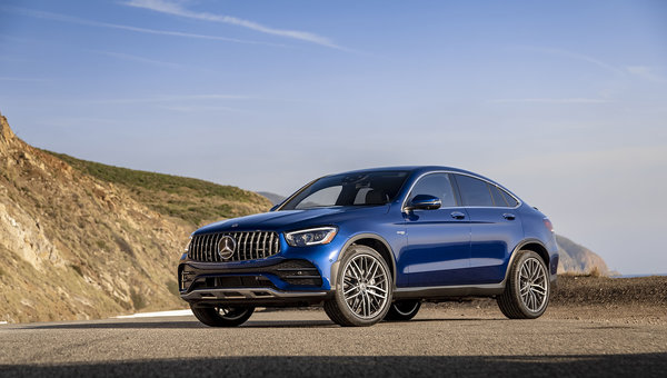 2021 Mercedes-Benz GLC vs. 2021 Volvo XC60: several steps ahead