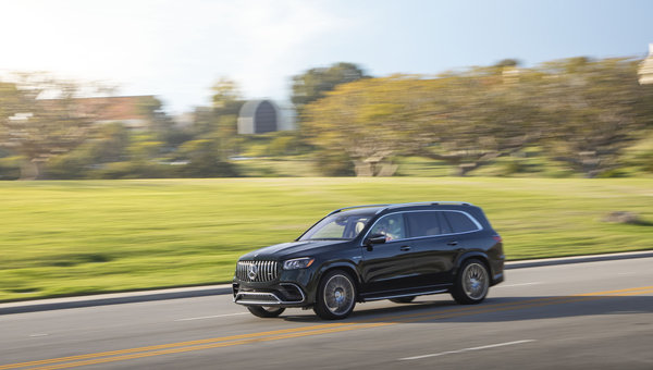 2022 Mercedes-Benz GLS: the full-size SUV that gives you more