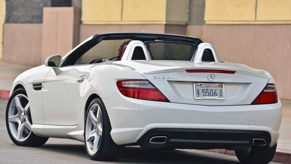 2015 Mercedes-Benz SLK: So much class