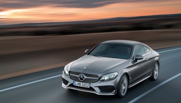 Après la berline, voici la Mercedes-Benz Classe C Coupé 2017