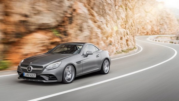 Voici la nouvelle Mercedes-Benz SLC 2017