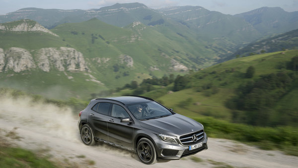 Prenez le volant du Mercedes-Benz GLA 2018 à Ottawa, Ontario