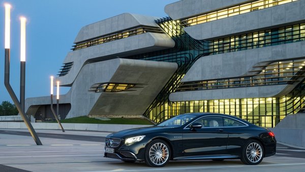 La Classe S de Mercedes-Benz repousse toutes les limites