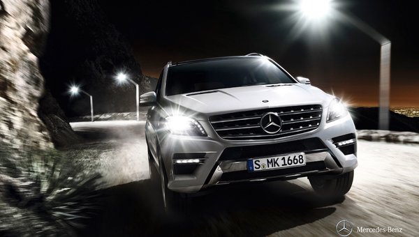 Mercedes-Benz Classe ML 2015, référence équilibrée