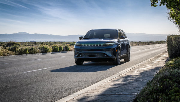 Jeep Wagoneer S: 3.4-Second 0-100km/h, 480km Range, $91,790 Starting Price