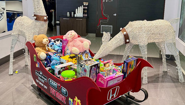 The Cars R Us Toy Drive is On Now