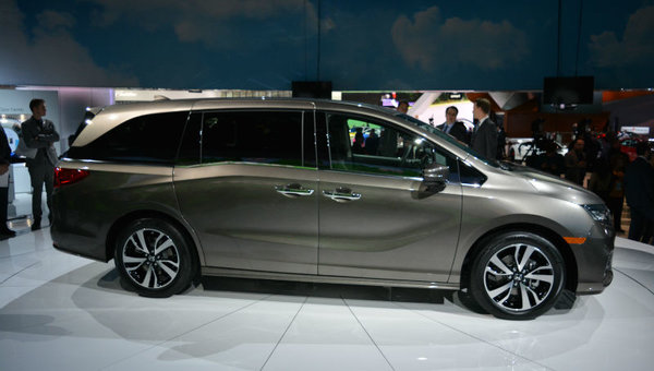 The new 2018 Honda Odyssey launched at the Detroit Auto Show