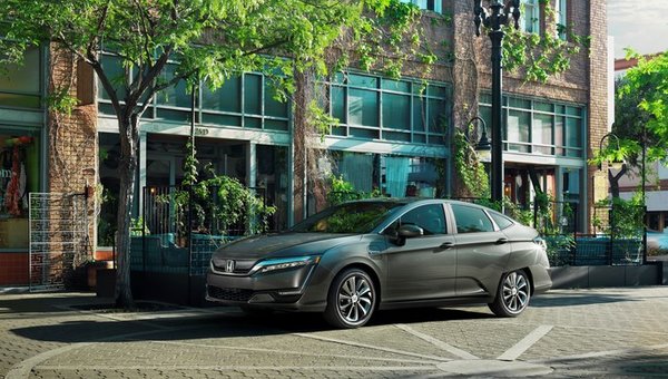 2018 Honda Clarity: Clear Skies Ahead