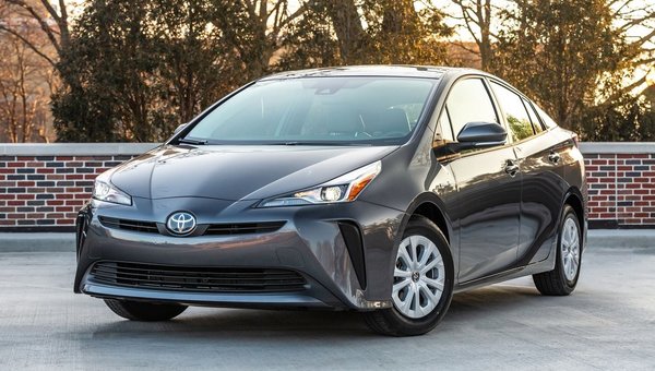 Toyota Prius: Why Electric is the Way to Go