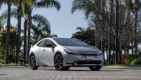 Prius and Grand Highlander Shine as AJAC's Picks for Canada's Best 2024 Vehicles