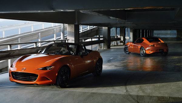 Limited edition Mazda MX-5 30th Anniversary Unveiled in Chicago