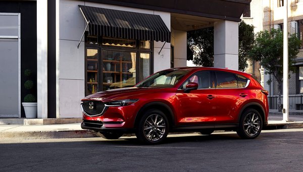 2021 Mazda CX-5 vs. 2021 Volkswagen Tiguan: Performance and Style