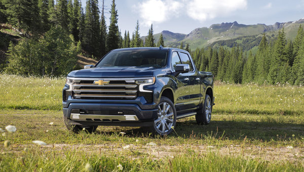 Chevrolet Silverado High Country : quand la camionnette joue à la limousine