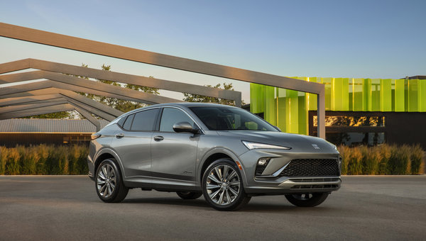 Buick Envista Sport Touring 2026 : Un Multisegment Compact au Style Affirmé pour les Jeunes Professionnels