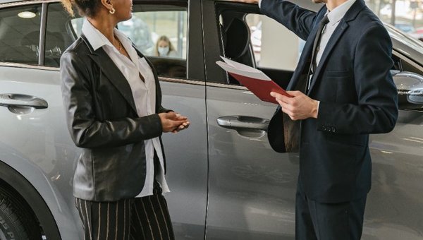 Why Banks Are Saying “No” — But You Can Still Sell Your Car (and for Top Dollar)
