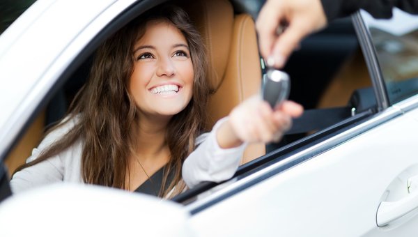 Tips for Buying a Pre-Owned Vehicle as a Student