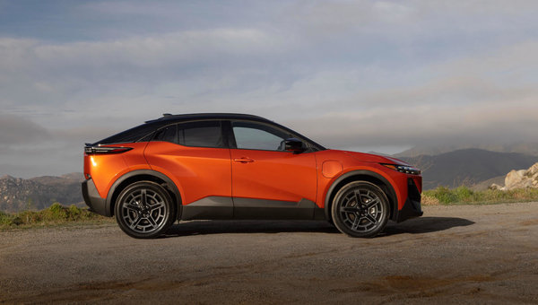 Your First Subaru EV: How the 2026 Solterra and 2026 Uncharted Compare for Former Crosstrek Drivers