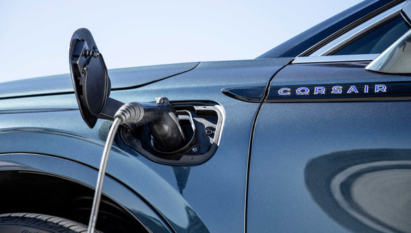 5 Things to Know About 2024 Lincoln Plug-In Hybrid Vehicles