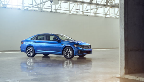 The new 2022 Volkswagen Jetta receives several improvements