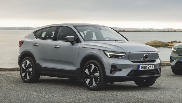 2024 Volvo C40 Recharge: Enhanced Range and Powertrain Boost Performance