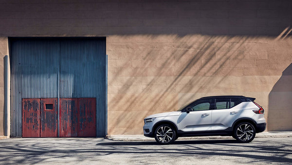 2021 Volvo XC40 vs 2021 Audi Q3: Getting more for your money