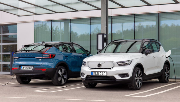 2022 Volvo XC40 Recharge charging times and capability