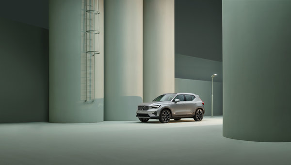 Why You Should Consider the 2024 Volvo XC40