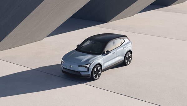 Looking for a Compact Luxury EV? Here’s How the 2025 Volvo EX30 Surpasses the Genesis GV60