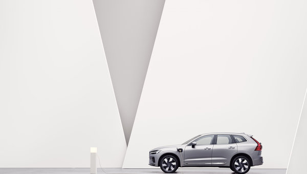Why More Canadians Chose Volvo's Electric and Hybrid Models in 2024