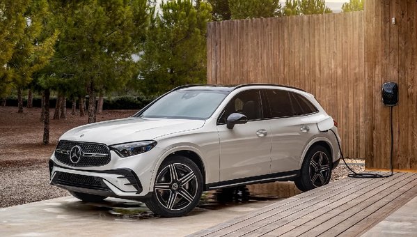 2025 Mercedes Benz GLC: Size Comparison to Other Models
